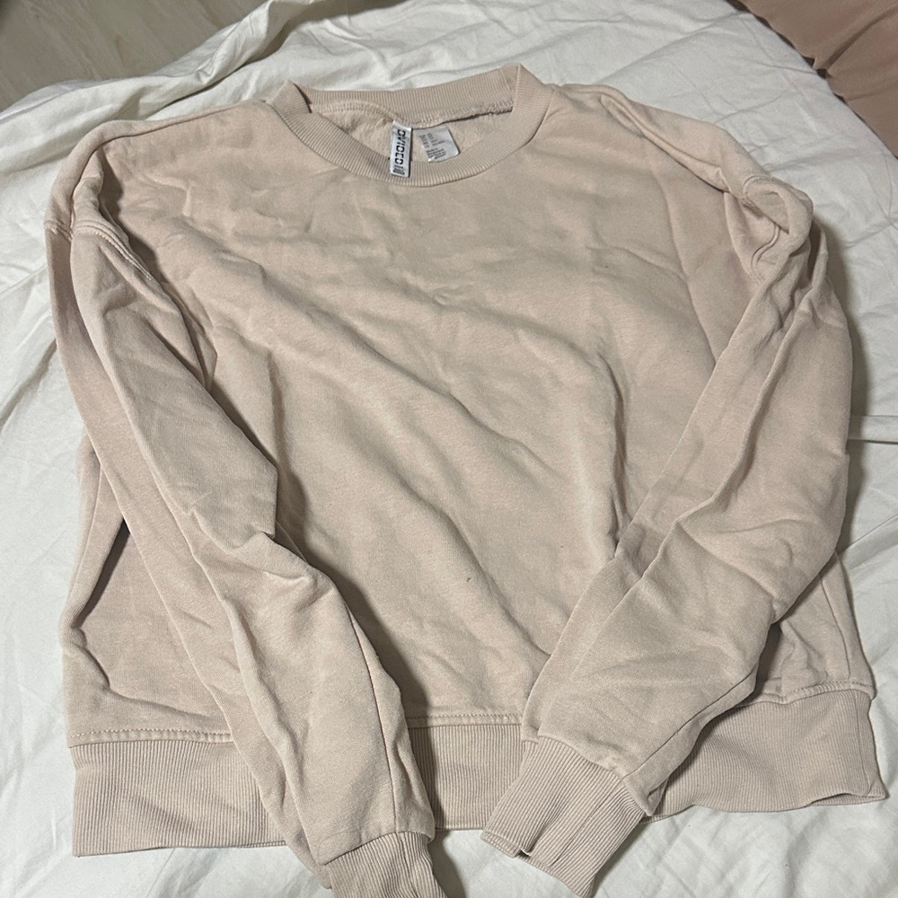 Classic Crewneck Sweater - Soft Light Beige
